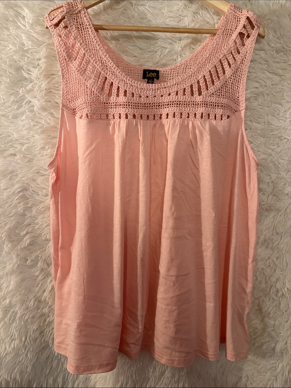 Lee crochet tank size 2X